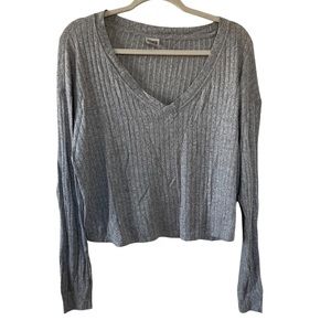 VS Pink Small Gray Ribbed Long Sleeve V Neck Oversized Top